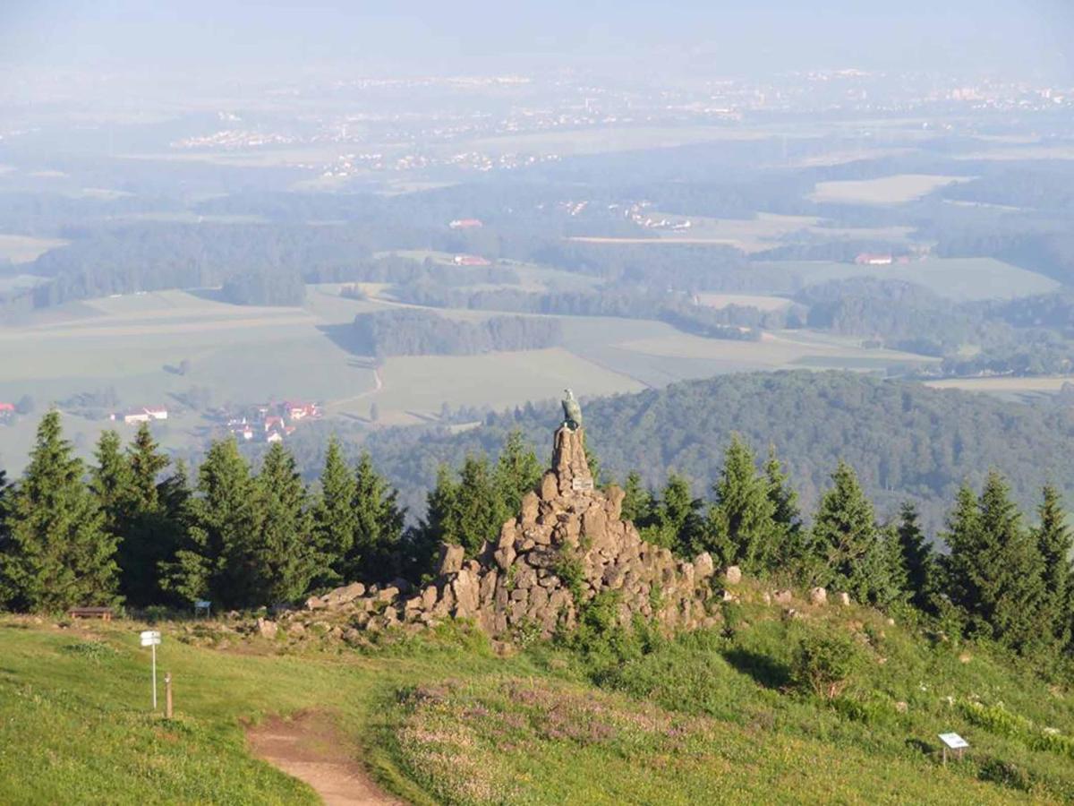 Rhoener Landhotel Haus Zur Wasserkuppe Ehrenberg  Eksteriør billede